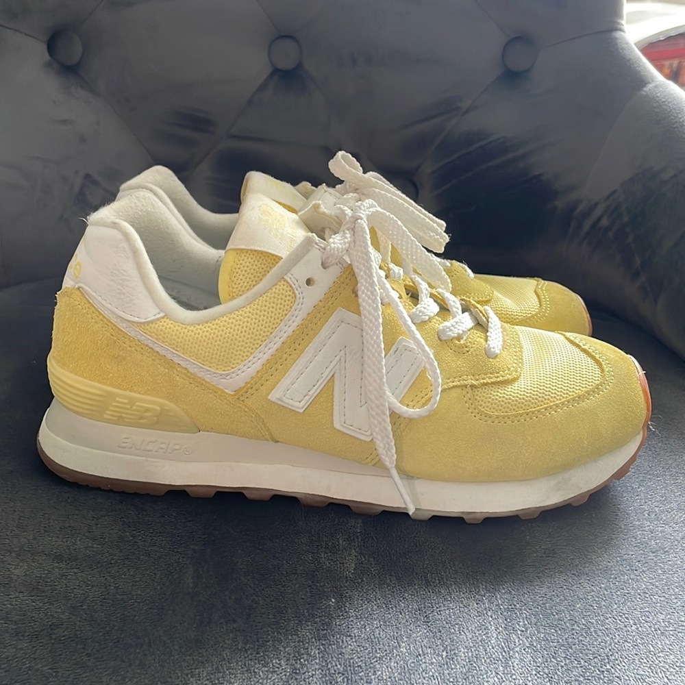 New Balance Sneakers